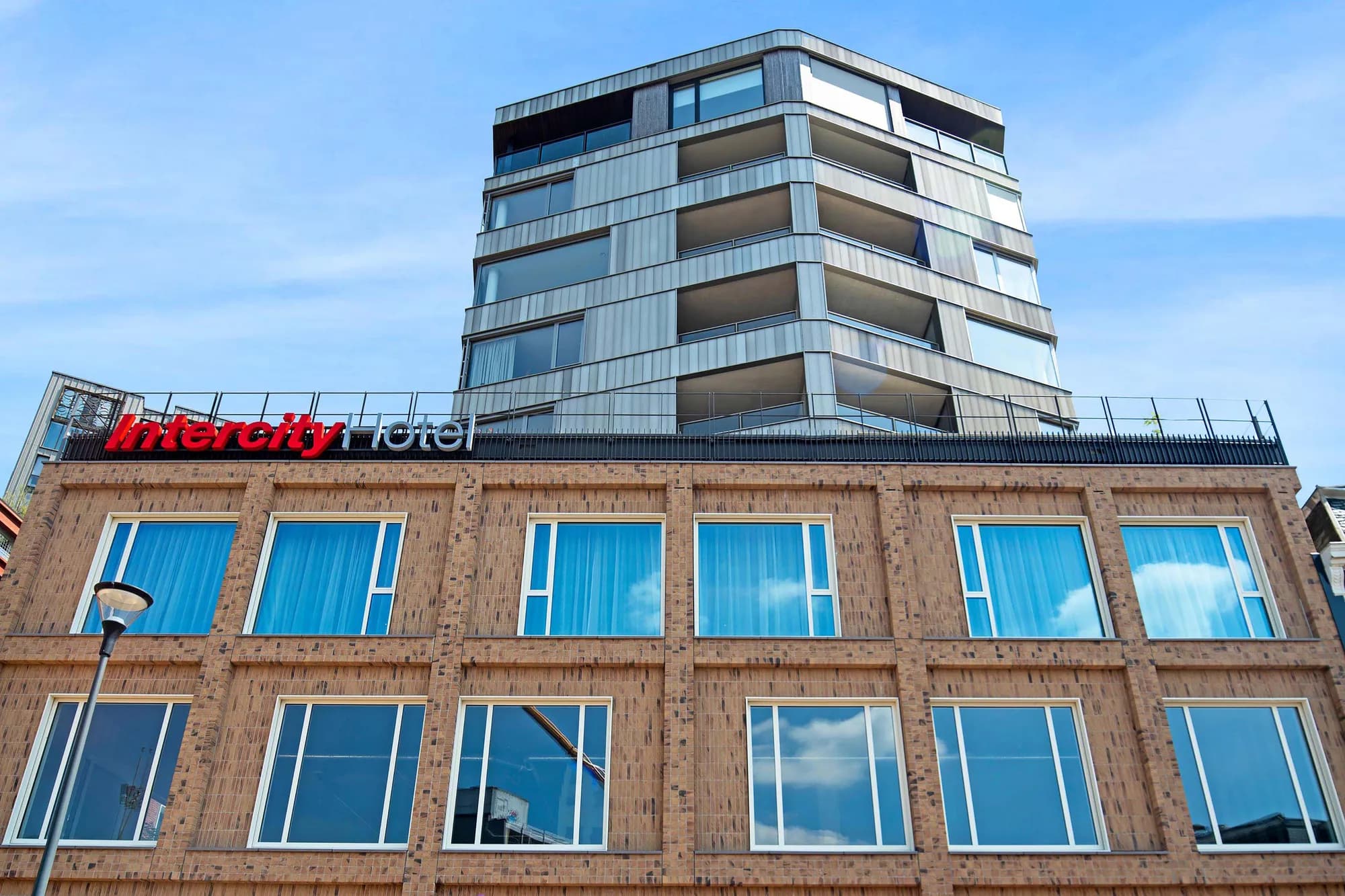 vigo octagon leiden intercity hotel bovenaanzicht