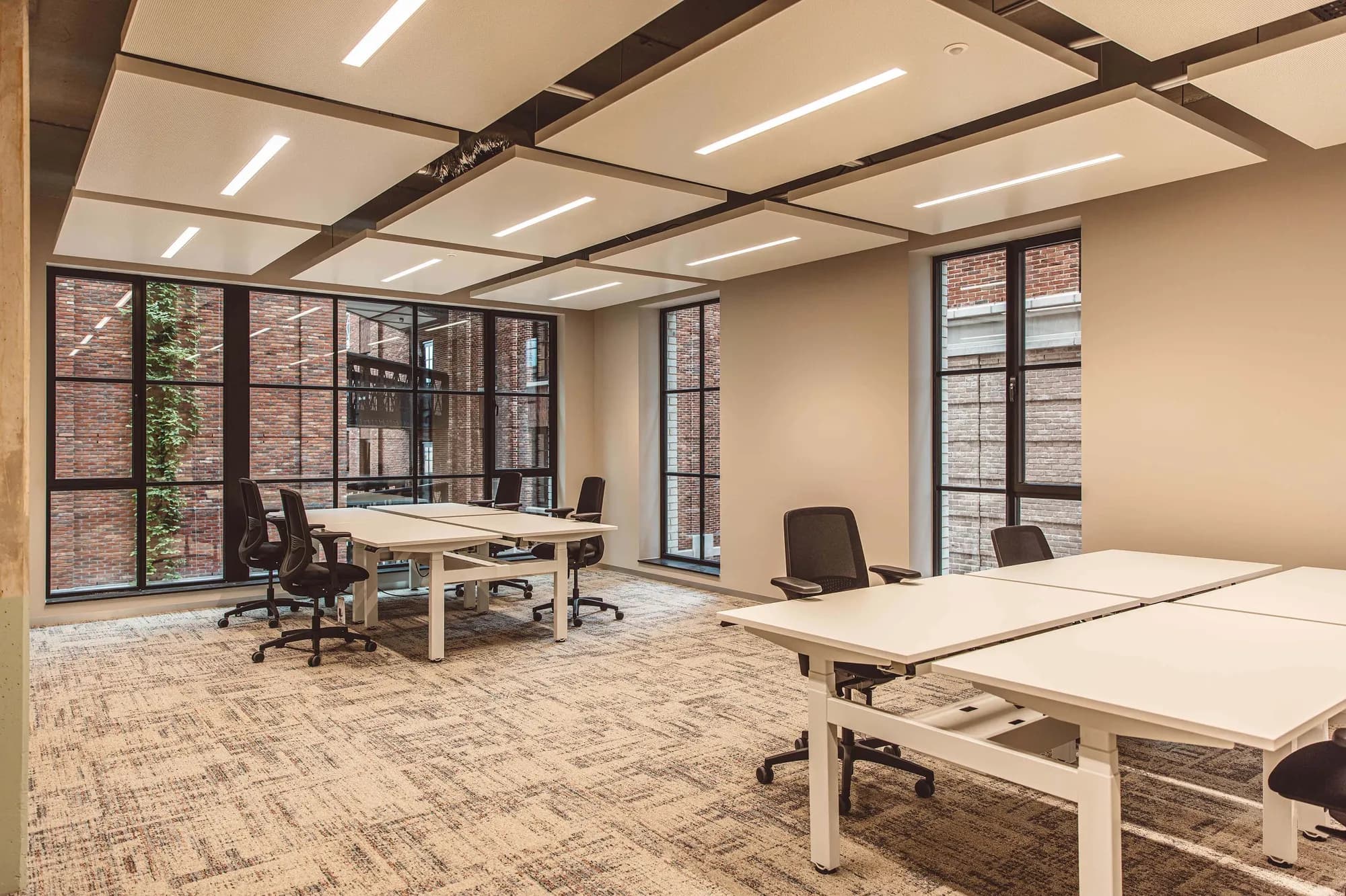 little c binnenkant kantoren